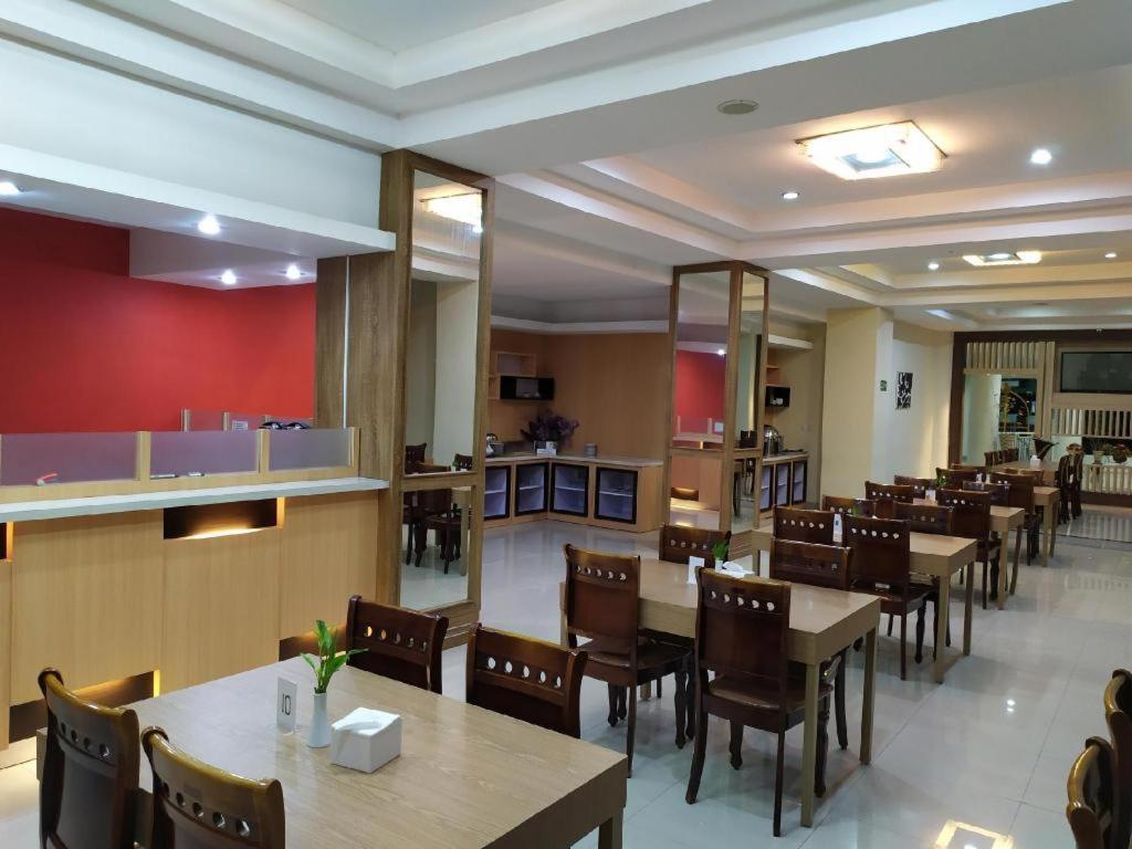 Rangkayobasa Hotel Padang Panjang Букіттінгі Екстер'єр фото